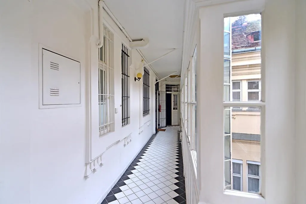 Historic Centre Apartments IV Πράγα